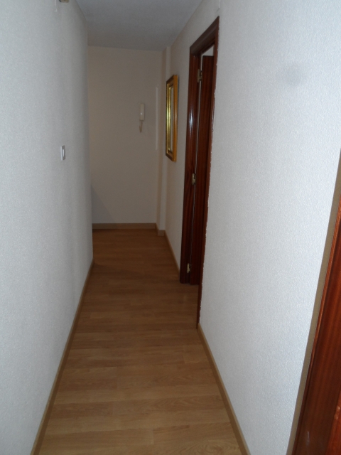 tarima-ac4-roble-y-rodapie-roble-4-